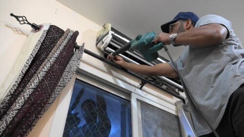 كيفية تنظيف مجرى مكيف السبلت بالخطوات؟